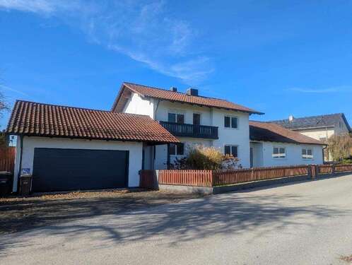 Foto - Haus zum Kaufen in Eggenfelden 520.000,00 € 200 m²