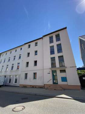 Foto - Wohnung zum Mieten in Schwerin 325,00 € 46.43 m²
