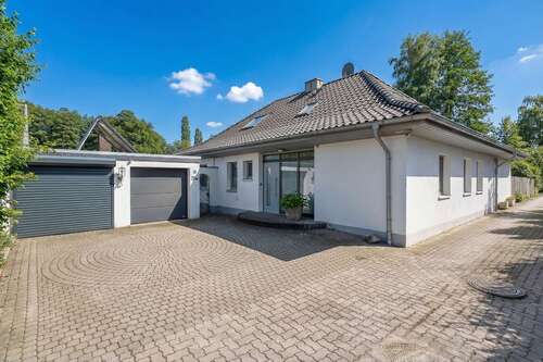 Foto - Haus zum Kaufen in Wunstorf 649.000,00 € 245 m²