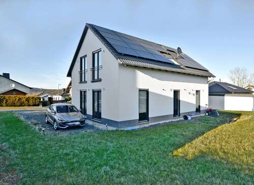 Foto - Haus zum Kaufen in Borken 298.000,00 € 129 m²