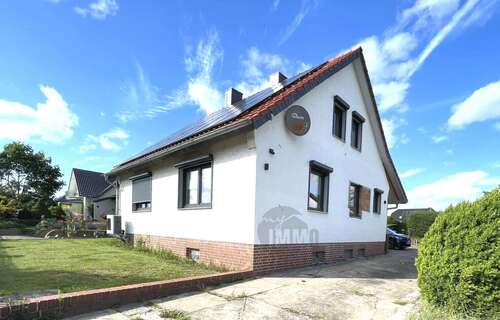Foto - Haus zum Kaufen in Grasleben 349.000,00 € 124 m²