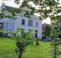 Haus zum Kaufen in Porta Westfalica 1.500.000,00 € 397 m²