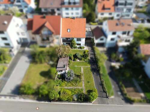 Foto - Haus zum Kaufen in Helmstadt 265.000,00 € 168 m²