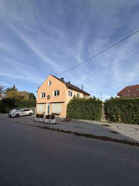 Foto - Haus zum Kaufen in Dasing 750.000,00 € 326.73 m²
