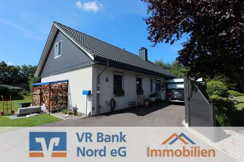 Foto - Haus zum Kaufen in Sprakebüll 319.000,00 € 132 m²