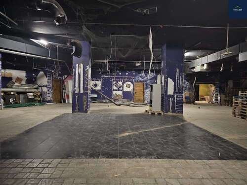 Foto - Halle in Leonberg 3.433,50 € 763 m²