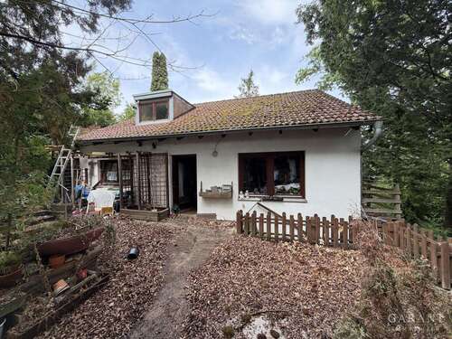 Foto - Haus zum Kaufen in Roßtal 397.640,00 € 150 m²