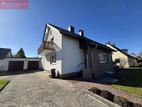 Foto - Haus zum Kaufen in Uetze 325.000,00 € 124 m²