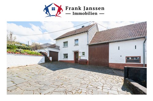 Foto - Haus zum Kaufen in Rockeskyll 142.000,00 € 114 m²