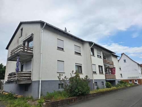 Foto - Haus zum Kaufen in Gieselwerder 220.000,00 € 406.24 m²
