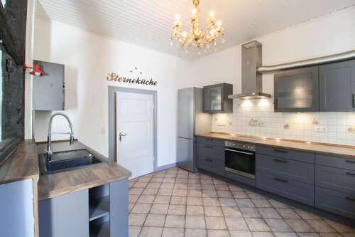 Foto - Haus zum Kaufen in Celle 295.000,00 € 250.05 m²