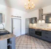 Haus zum Kaufen in Celle 295.000,00 € 250.05 m²