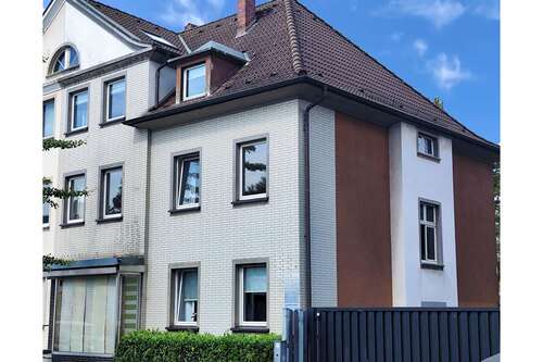 Foto - Haus zum Kaufen in Hilden 620.000,00 € 220 m²