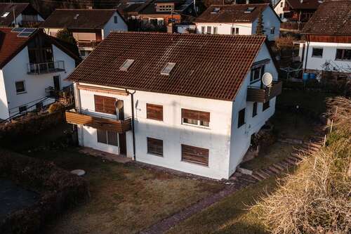 Foto - Haus zum Kaufen in Gechingen 329.000,00 € 246.48 m²