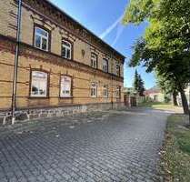 Haus zum Kaufen in Rackwitz OT Zschortau 850.000,00 € 456 m²