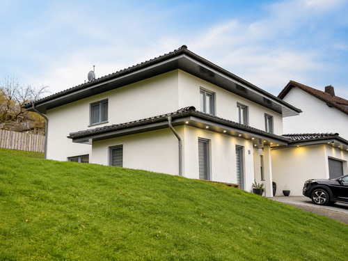 Foto - Haus zum Kaufen in Wiehl 579.000,00 € 174.7 m²