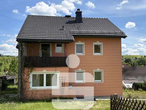 Foto - Haus zum Kaufen in Geroldsgrün 145.000,00 € 144.64 m²