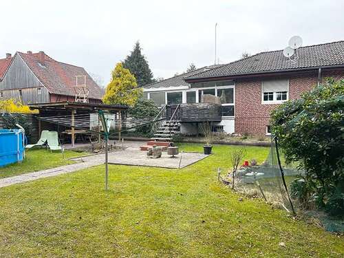 Foto - Haus zum Kaufen in Rolfshagen 289.000,00 € 200 m²