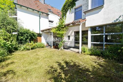 Foto - Haus zum Kaufen in Wülfrath 455.000,00 € 195.89 m²