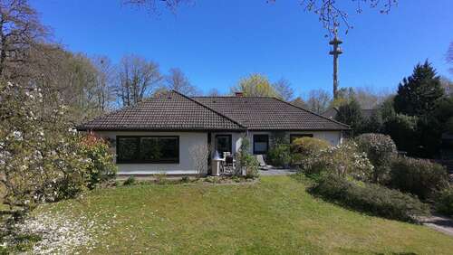Foto - Haus zum Kaufen in Neumünster 449.000,00 € 142 m²