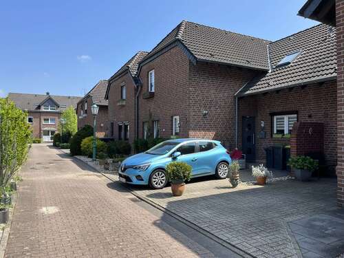 Foto - Haus zum Kaufen in Weeze 339.000,00 € 134 m²