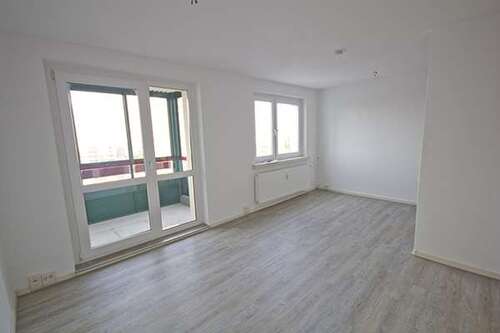 Foto - Wohnung zum Mieten in Halle (Saale) 268,00 € 37.15 m²