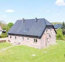 Haus zum Kaufen in Kruckow 315.000,00 € 317.07 m²