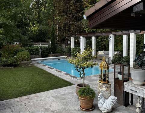 Foto - Haus zum Kaufen in Neu-Isenburg Zeppelinheim 1.135.000,00 € 208.43 m²