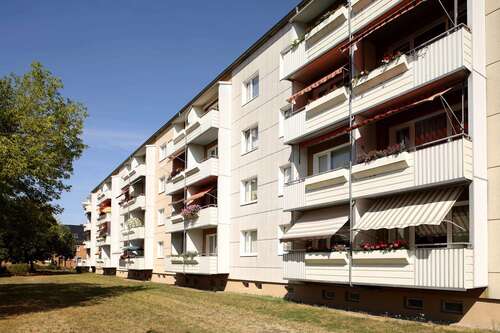 Foto - Wohnung zum Mieten in Neubrandenburg 401,00 € 60.18 m²