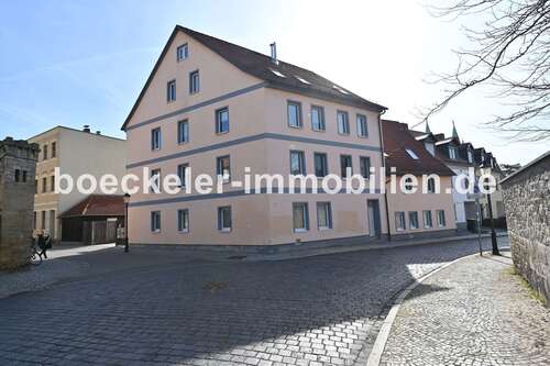 Foto - Wohnung zum Mieten in Naumburg 490,00 € 69.97 m²
