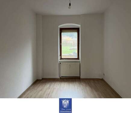 Foto - Wohnung zum Mieten in Roßwein 200,00 € 38 m²