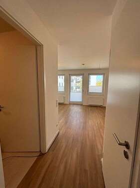 Foto - Wohnung zum Mieten in Schönefeld 725,00 € 42.18 m²