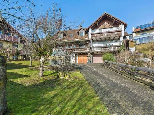 Foto - Haus zum Kaufen in Beratzhausen 399.000,00 € 235.53 m²