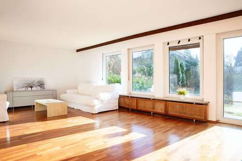 Foto - Haus zum Kaufen in München 950.000,00 € 146 m²