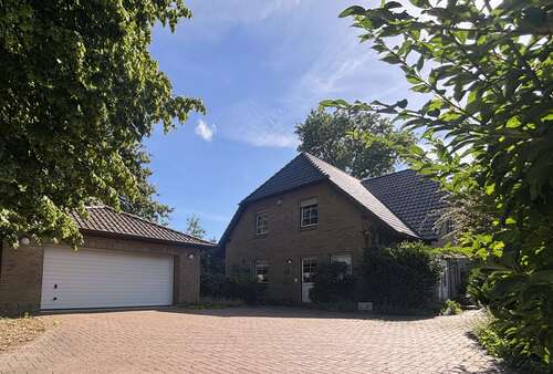 Foto - Haus zum Kaufen in Tetenhusen 549.000,00 € 245 m²