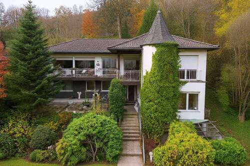 Foto - Haus zum Kaufen in Gummersbach 549.000,00 € 292 m²