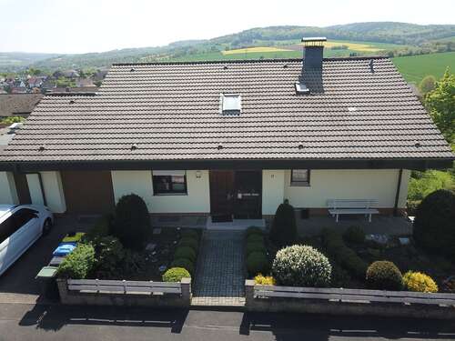 Foto - Haus zum Kaufen in Bebra- Breitenbach 365.000,00 € 250 m²