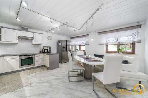 Foto - Haus zum Kaufen in Frontenhausen 950.000,00 € 650 m²