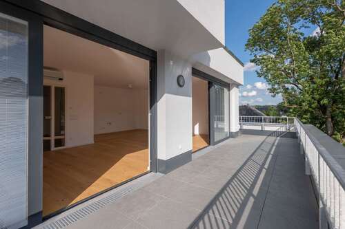 Foto - Wohnung zum Mieten in Mülsen 1.885,00 € 145 m²