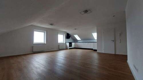 Foto - Wohnung zum Mieten in Unterschneidheim 690,00 € 70 m²