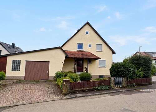 Foto - Haus zum Kaufen in Altdorf 560.000,00 € 144 m²