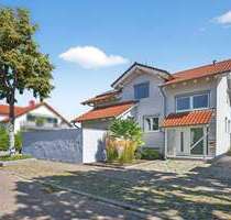 Haus zum Kaufen in Karlsdorf-Neuthard 680.000,00 € 171 m²