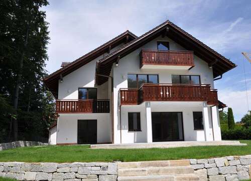 Foto - Haus zum Mieten in Berg 8.500,00 € 450 m²
