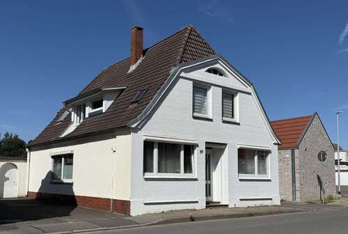 Foto - Haus zum Kaufen in Heide 315.000,00 € 122 m²