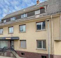 Haus zum Kaufen in Nentershausen 159.000,00 € 195 m²