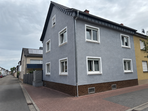 Foto - Haus zum Kaufen in Hockenheim 425.000,00 € 153 m²