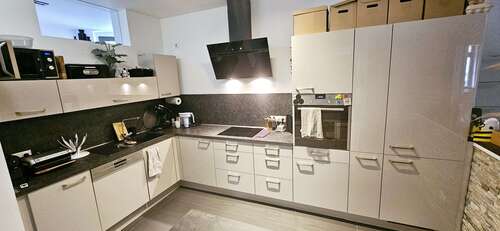 Foto - Wohnung zum Mieten in Zwickau 950,00 € 155 m²