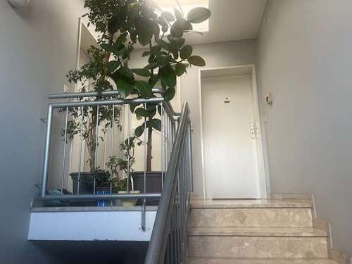 Foto - Haus zum Kaufen in Frankfurt 2.357.000,00 € 650 m²