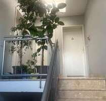 Haus zum Kaufen in Frankfurt 2.357.000,00 € 650 m²