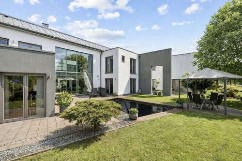 Foto - Haus zum Kaufen in Wunstorf 1.550.000,00 € 258.12 m²